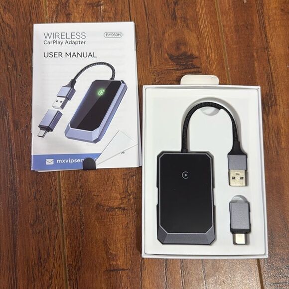 NWT Wireless Carplay Adapter Converts Wired to Wireless Adapter for iPhone - Picture 2 of 9